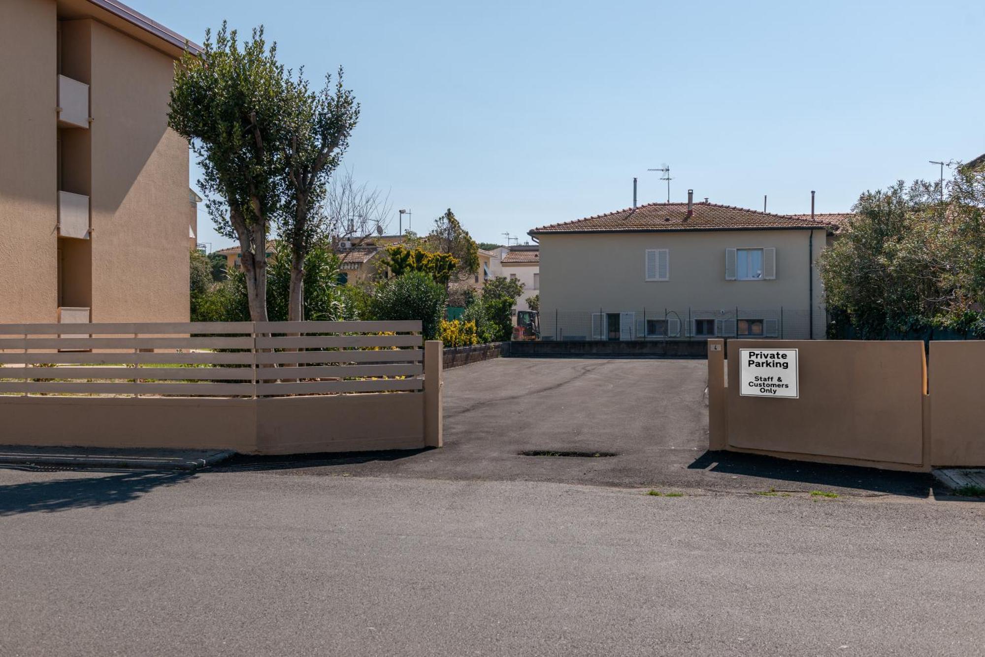Residence Marina Di Cecina Exterior foto